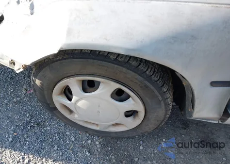 1994 Toyota Corolla Le/Dx z USA, uszkodzony, nr VIN 2T1AE09B3RC083792